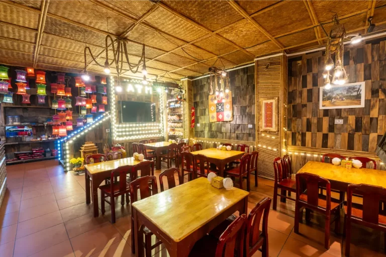 khong-gian-quan-am-thuc-mong-sapa5