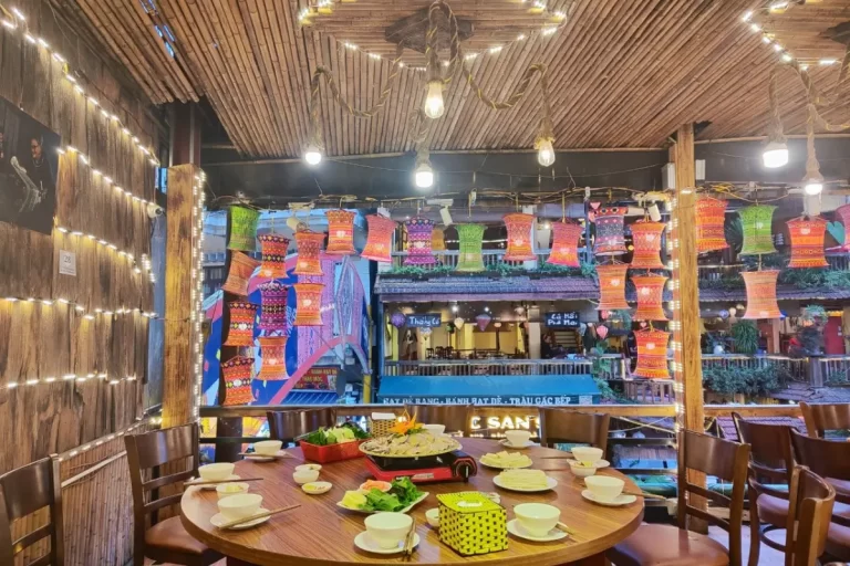 khong-gian-quan-am-thuc-mong-sapa8